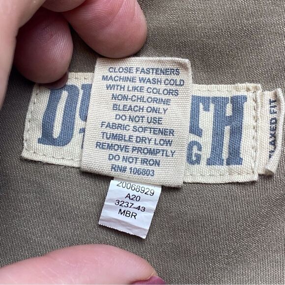 Duluth Trading Company Tan Flex Dry On The Fly Relaxed Fit Shorts Size 44 - Picture 4 of 10